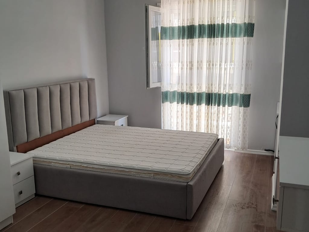 Apartament 2+1 per shitje i mobiluar tek Univers City!