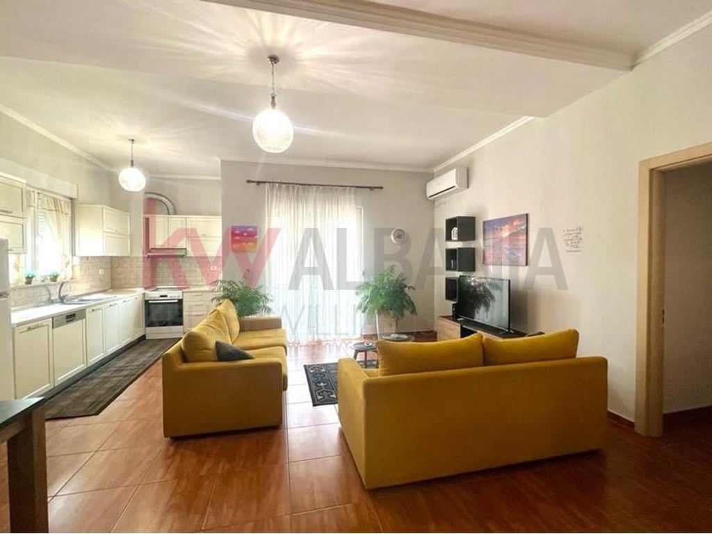 APARTMENT 2+1+2 FOR RENT NEAR SQUARE 21