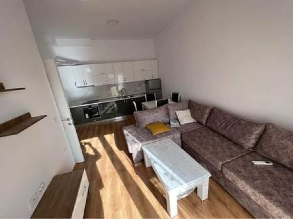 APARTAMENT ME QERA 2+1