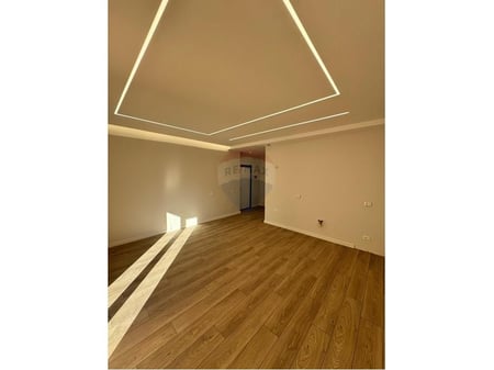 Apartment 1 + 1 for sale in Kodra Diellit.