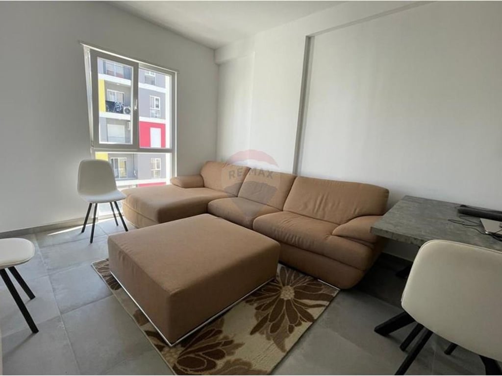 Apartament 1+1 per qira, Univers City