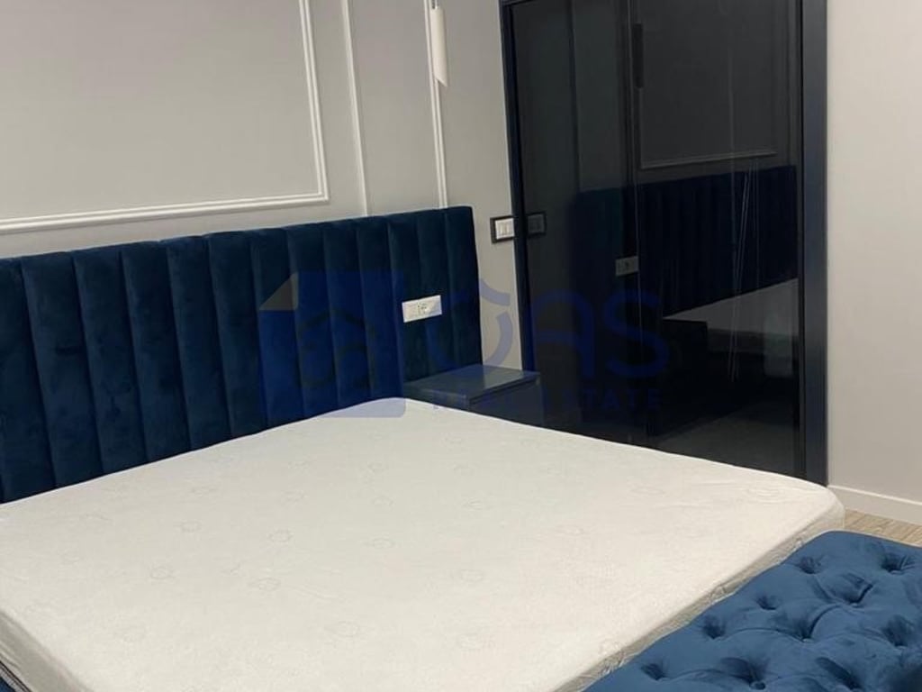 Apartment 2+1 for sale in Vlorë.