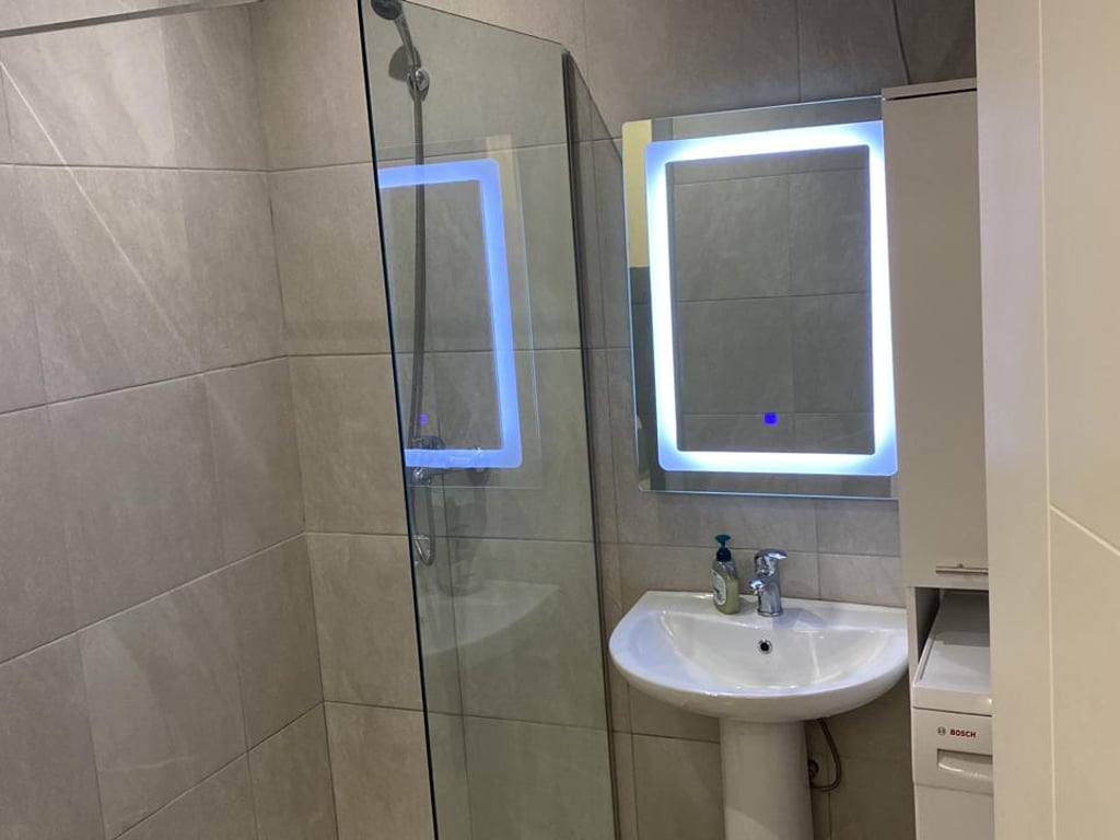 Apartment 2+1 with parking for rent in Ali Dem 600 euros.