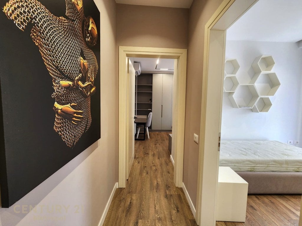 Affittasi 2+1 presso la Facoltà di Economia.