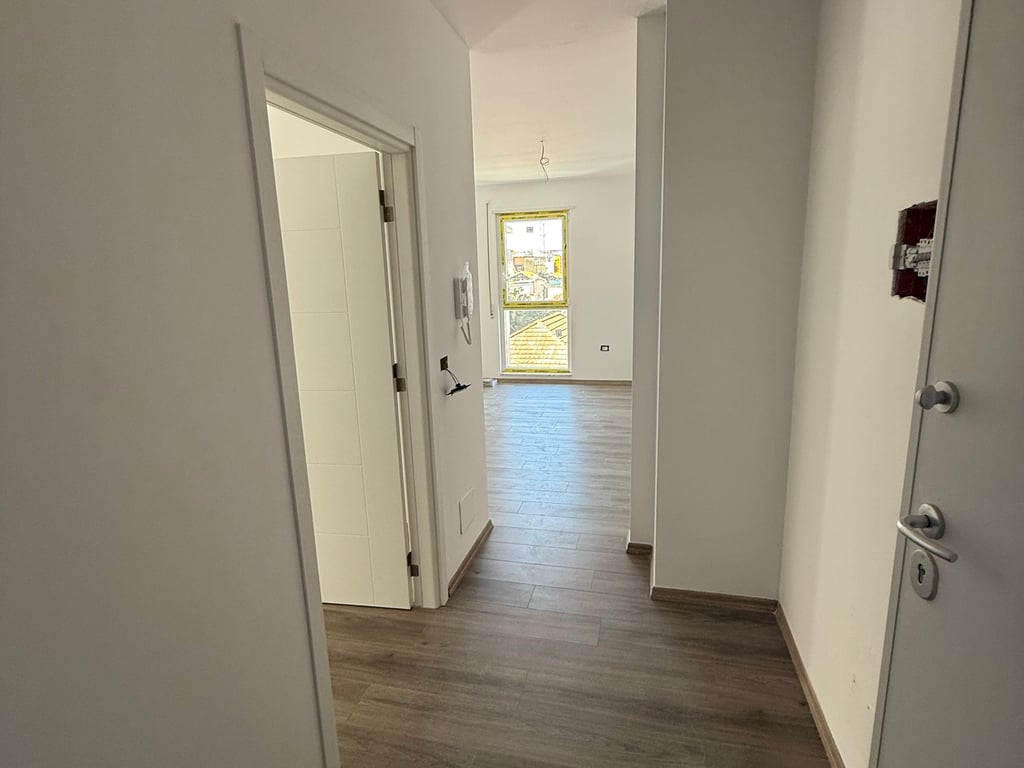 🏡 Apartment 1+1 for sale in Xhamllik, Bardhyl Street