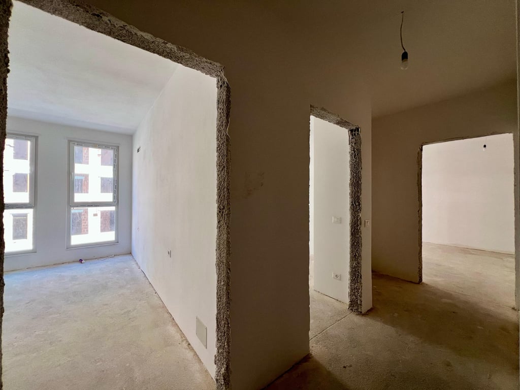 In vendita, Appartamento 2+1+2, "Univers City", Tirana.