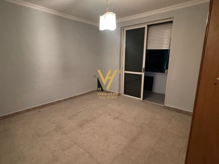 VENDESI APPARTAMENTO 2+1+2 BALCONI IN VIA KAVAJES 155.000 EURO