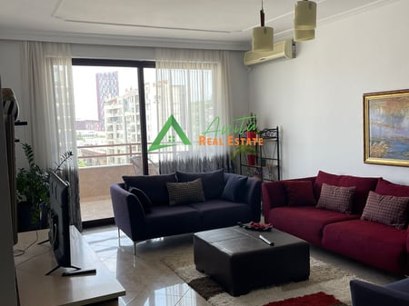 Block offers a 2+1+2 apartment for rent.