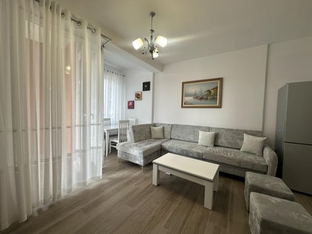 1+1+Posto auto 📍5 maggio 📌500€