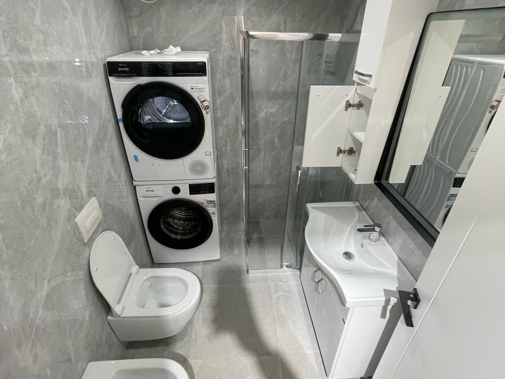 In Affitto APPARTAMENTO 1+1 - Bulevardi i Ri - Stazione dei Treni