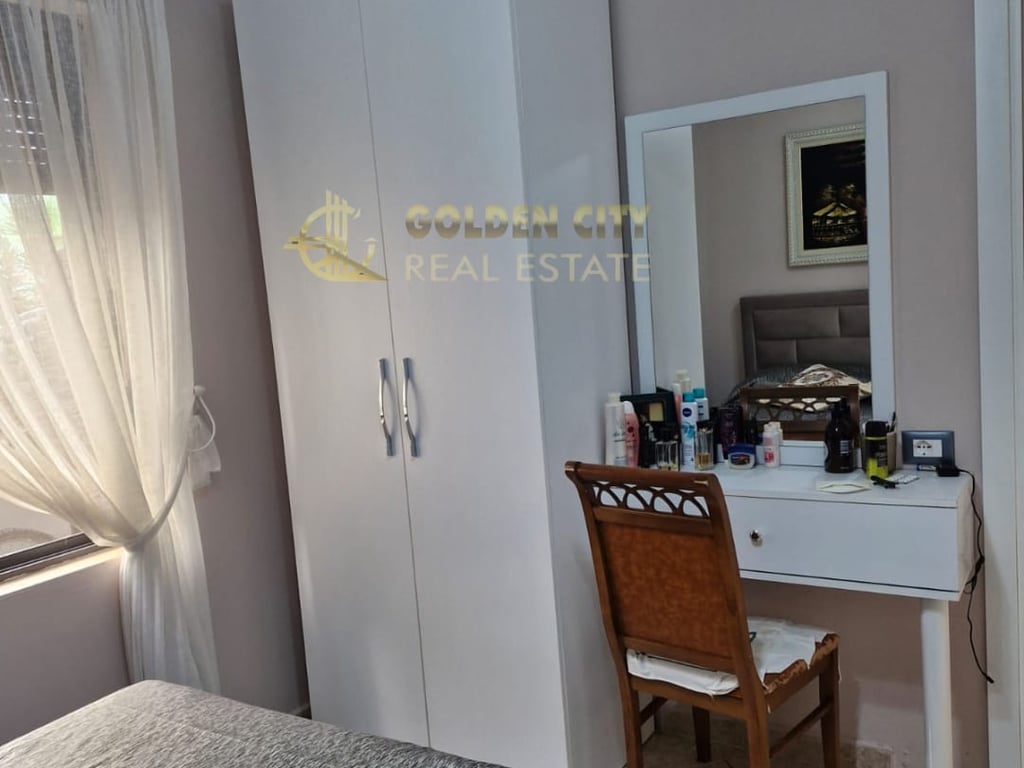 Shitet super apartament 1+1. Golem