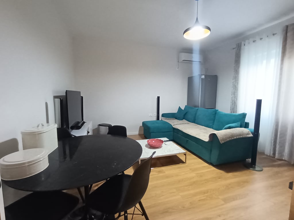 Appartamento 1+1 in affitto vicino alla scuola Mihal Grameno