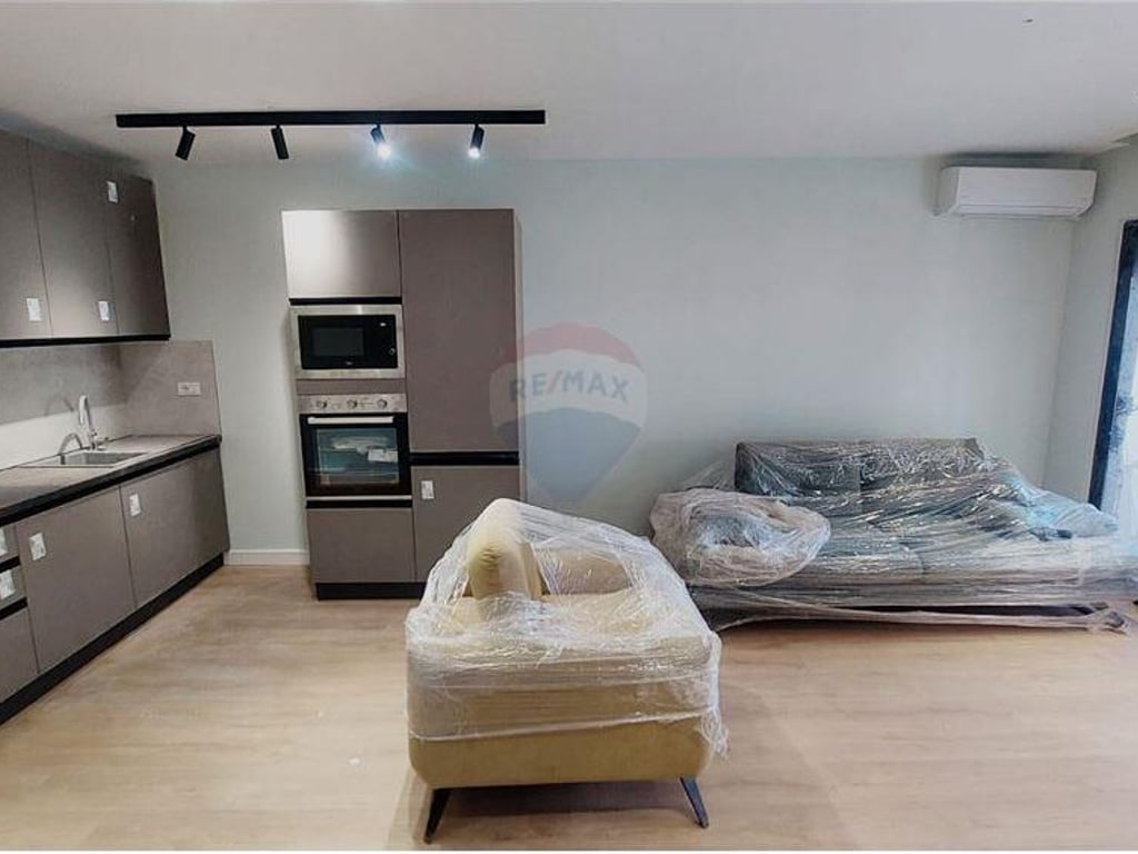 INVESTED 1+1 APARTMENT FOR RENT IN K.PARISIT