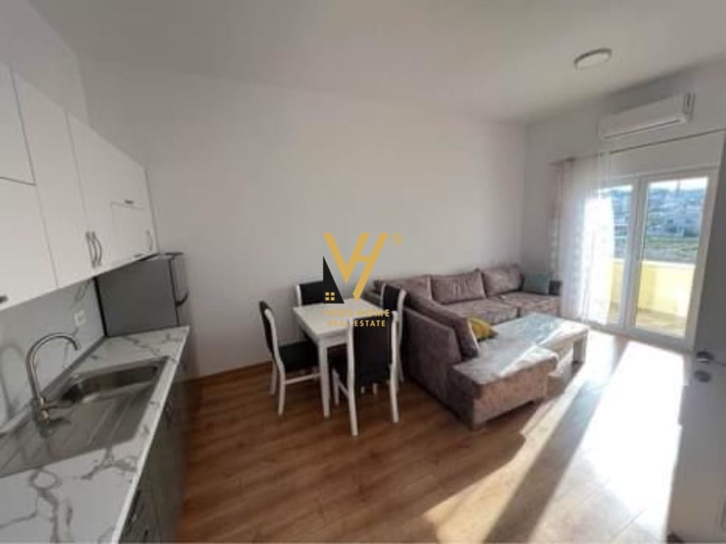 APARTMENT 2+1 FOR RENT IN KAMEZ 400 EURO