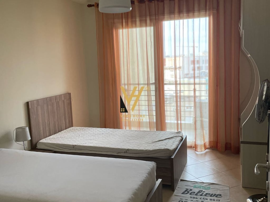 2+1+2 ROOM APARTMENT FOR RENT NEAR THE ELECTRIC MARKET 70,000 LEK