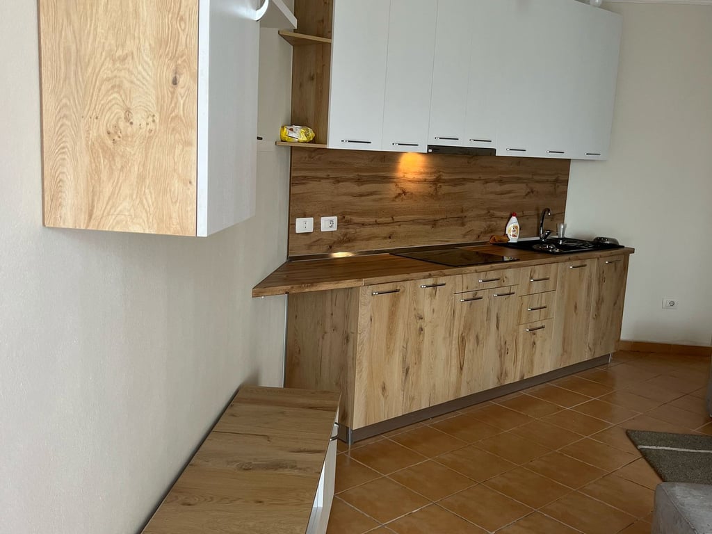 APARTAMENT ME QERA 2+1