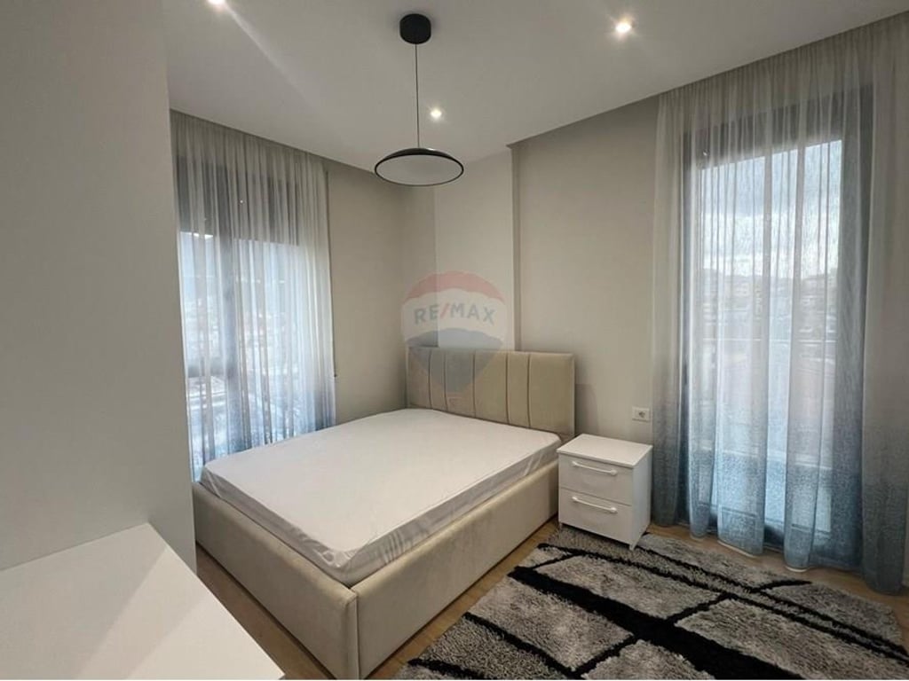 Apartment - For Rent - 2+1+2 Porcelain