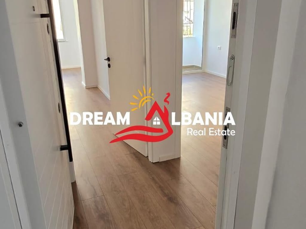 Shitet Apartament 1+1 tek 21 Dhjetori, prane Mozzaikut ne Tirane (ID 4119414)