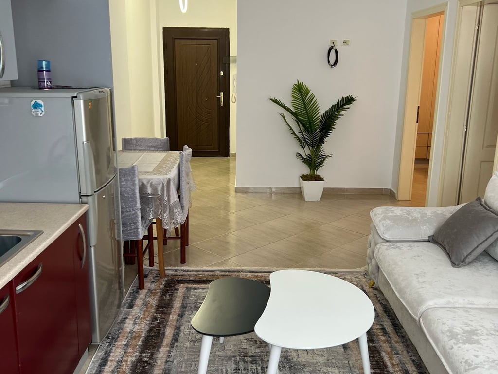 APARTAMENT ME QERA 2+1