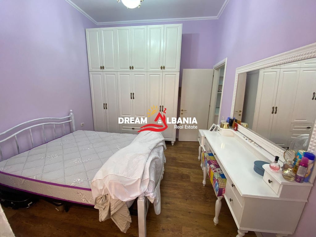 Apartament 3+1 me qera tek Zogu i Zi, perballe Ring Center ne Tirane (ID 4231270)