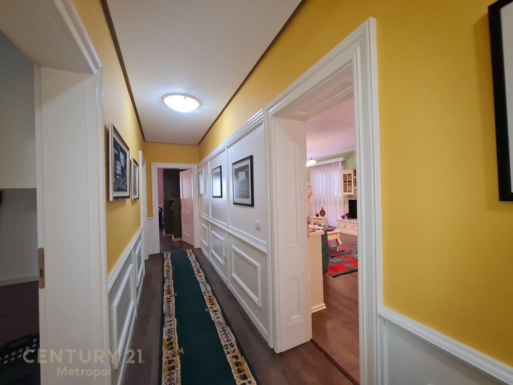 For rent, a 2+1 apartment, Kinostudio.