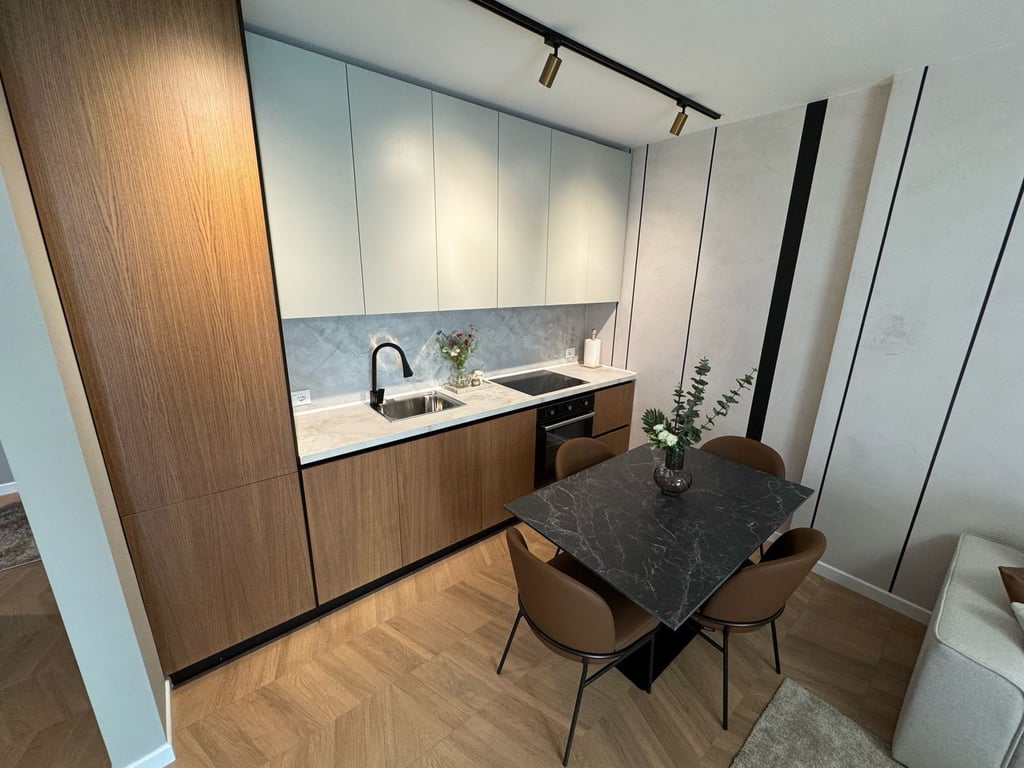 SHITET APARTAMENT 1+1 I INVESTUAR NE PLAZH HEKURUDHA!