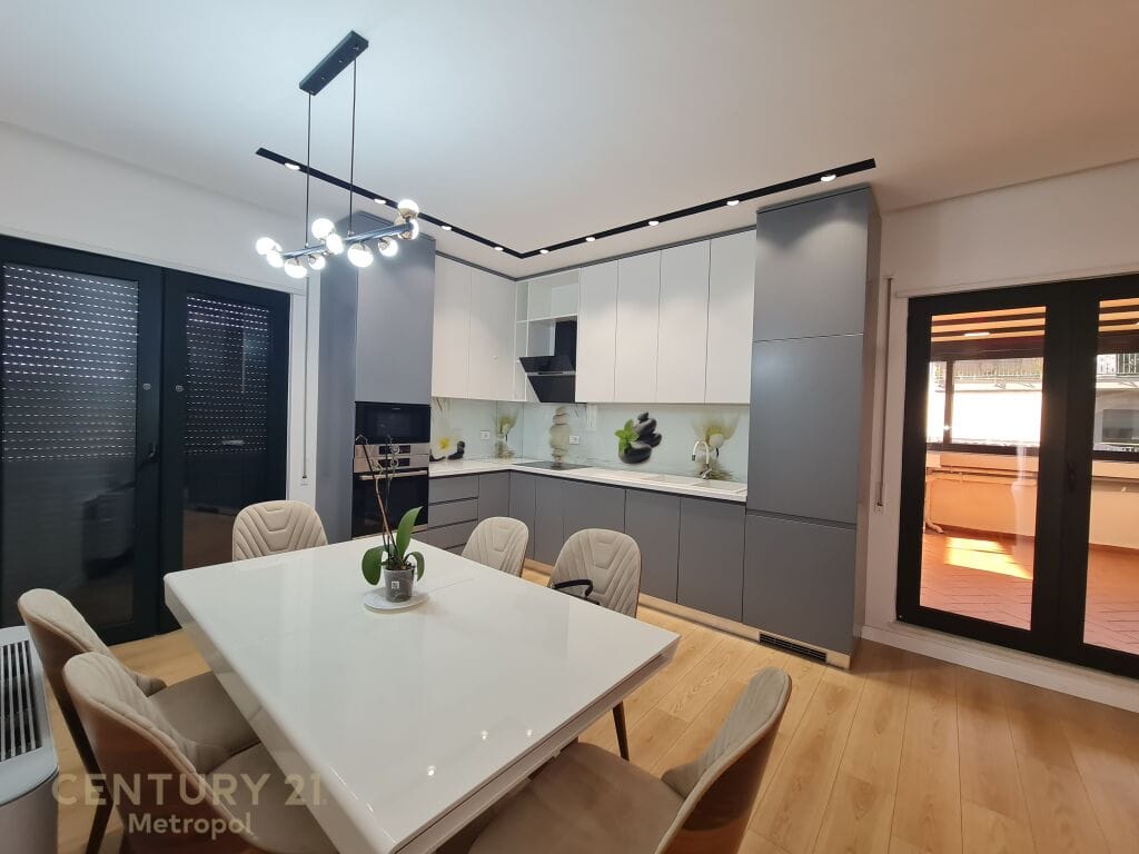 🎑 OFROJ PËR QIRA APARTAMENT ME VERANDË, GREEN CITY - ASTIR! | ✨ FOR RENT APARTMENT WITH VERANDA, GREEN CITY - ASTIR!