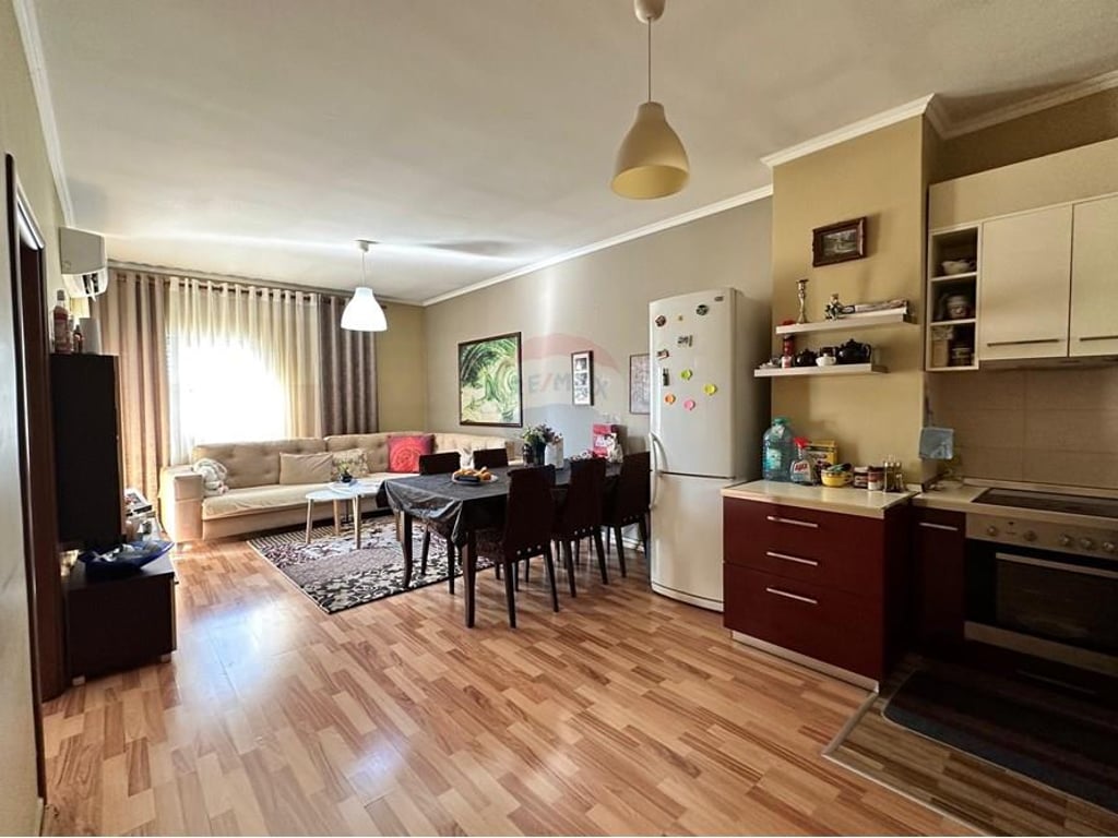 For sale: 1+1 apartment next to Urban Gate.