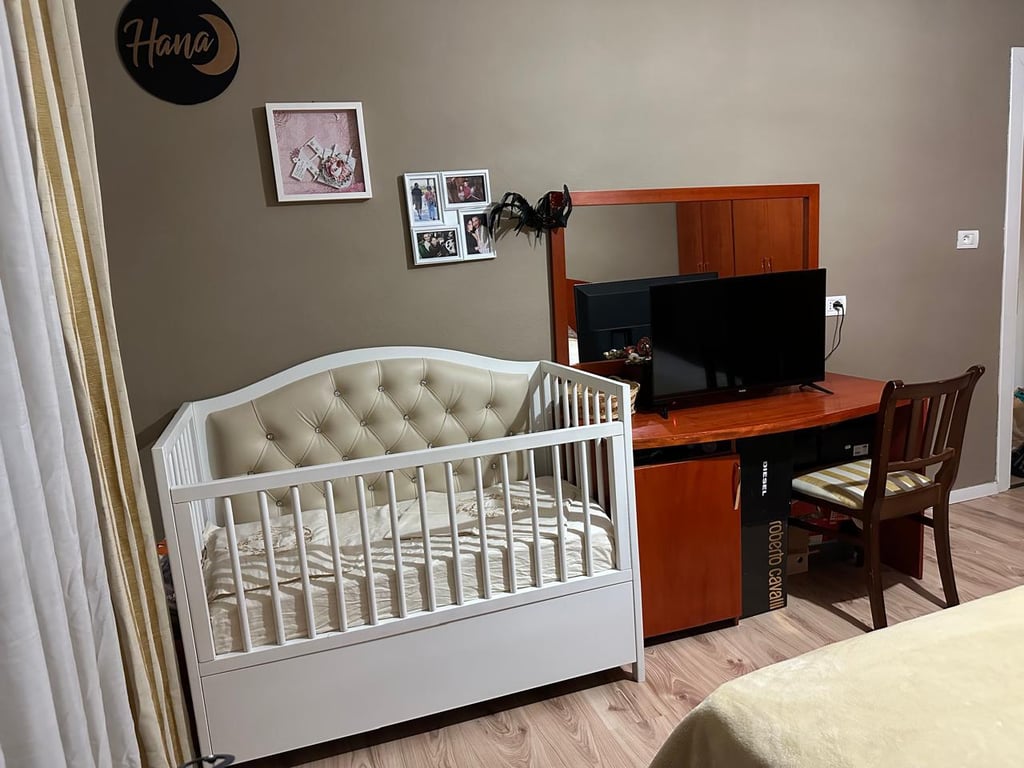 🏡 Apartment for Sale 1+1 – Former Park, Tirana