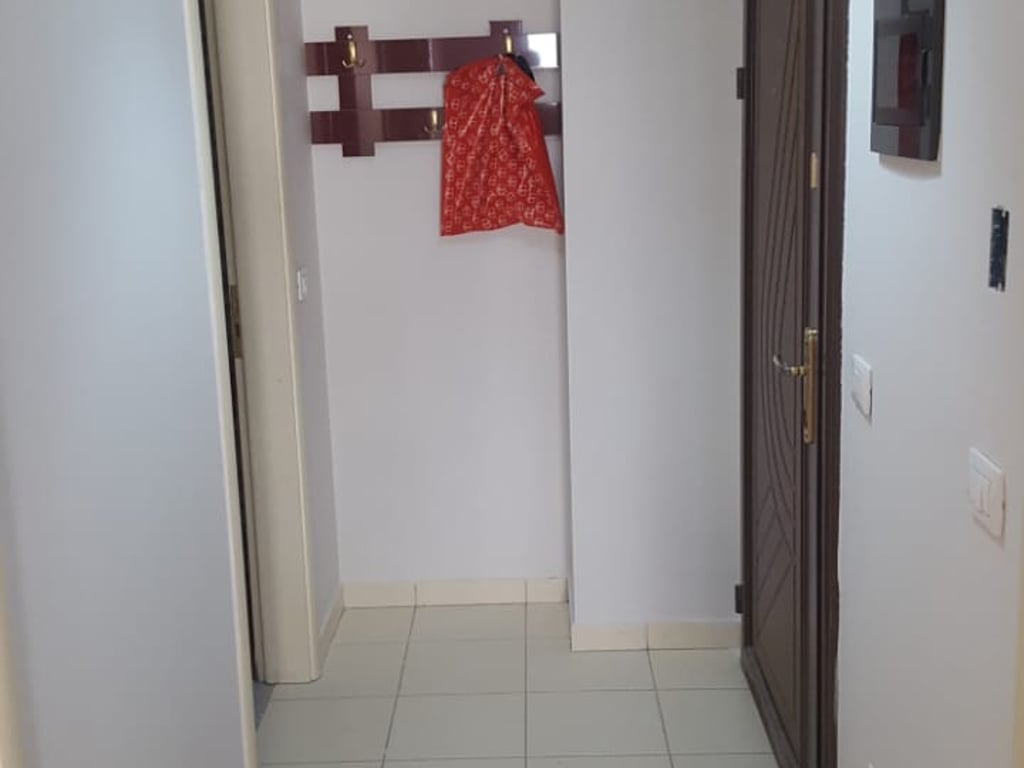 Jepet me qera Apartamenti 1+1, Astir mbrapa  Ozone 400 mije leke 