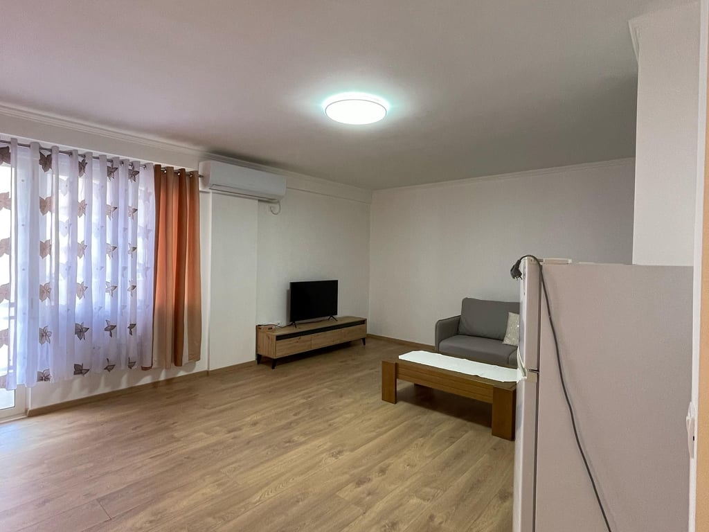 🏡 Jepet me Qira Apartament 3+1+2 Tualete – Fresk, Tiranë