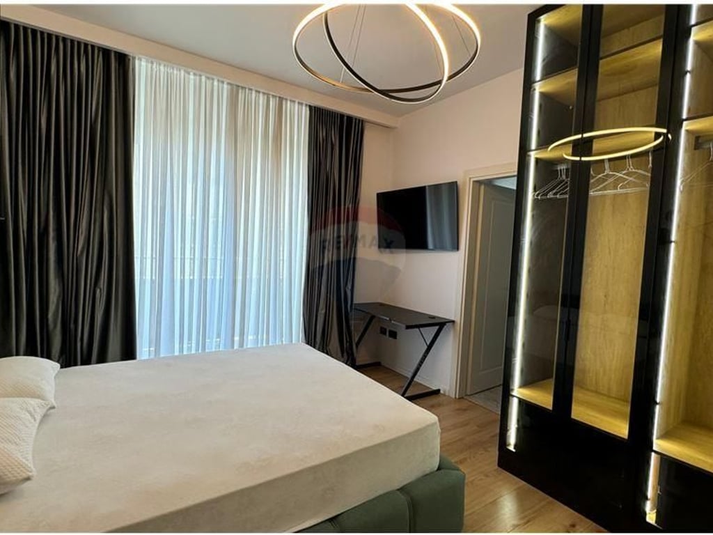 Luxury 2+1 apartment for rent in Bllok!