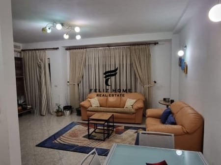 APPARTAMENTO IN AFFITTO 1+1 PAZARI I RI 700 EURO