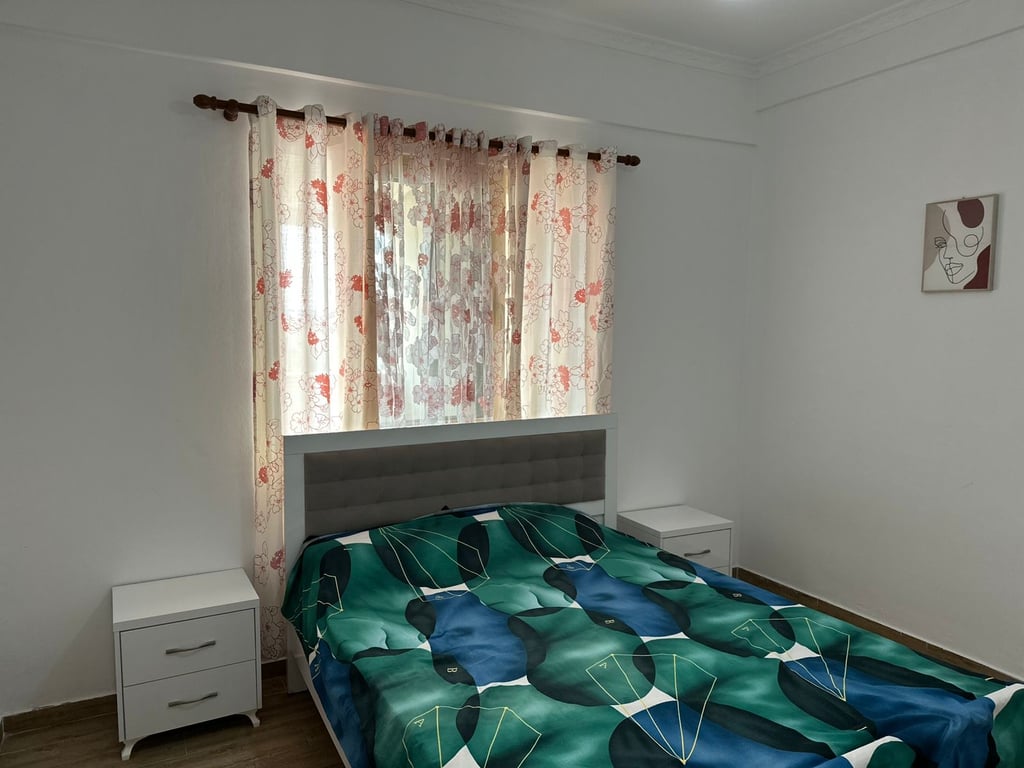 1+1 ad Astir, compreso l'acqua, 500 euro