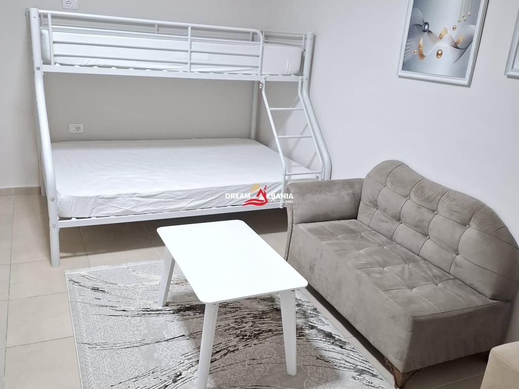 Affittasi monolocale in via 21 dicembre vicino all'Hotel Mondial (ID 4209031)
