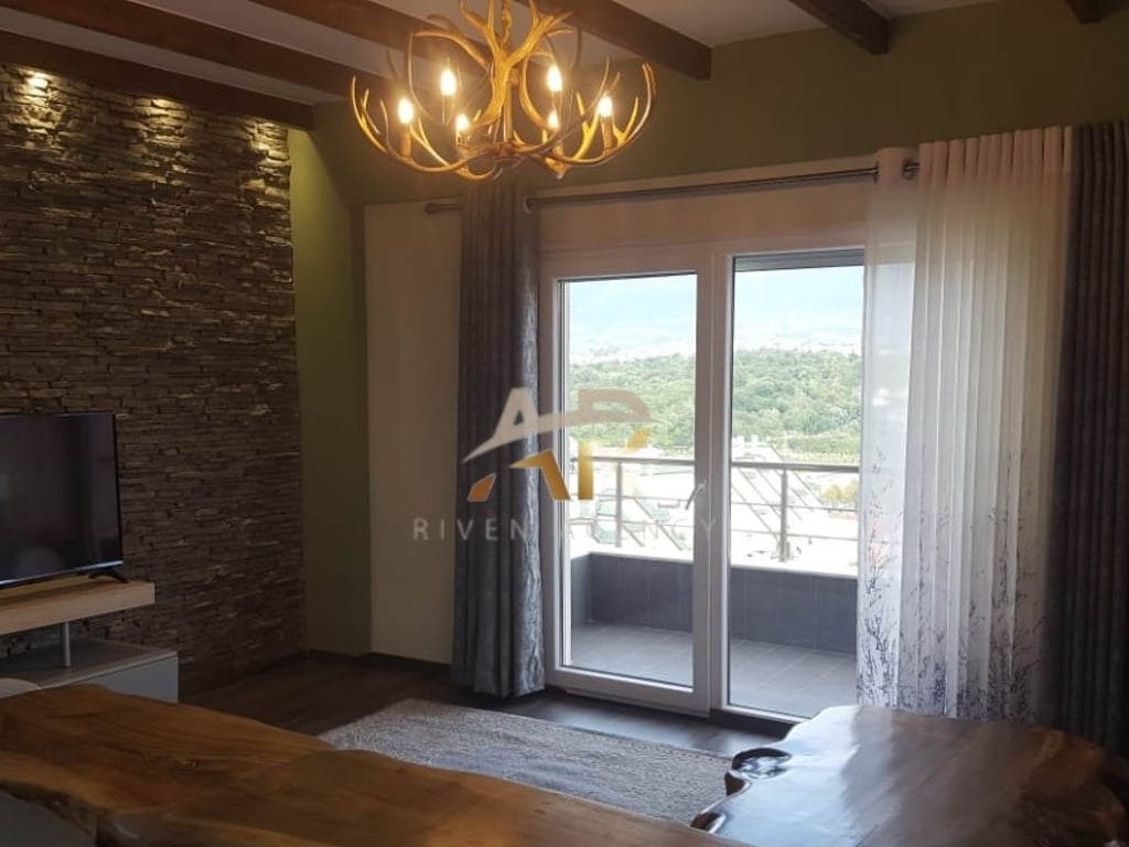 In affitto super appartamento 2+1 in Via Peti, Liqeni i Thate