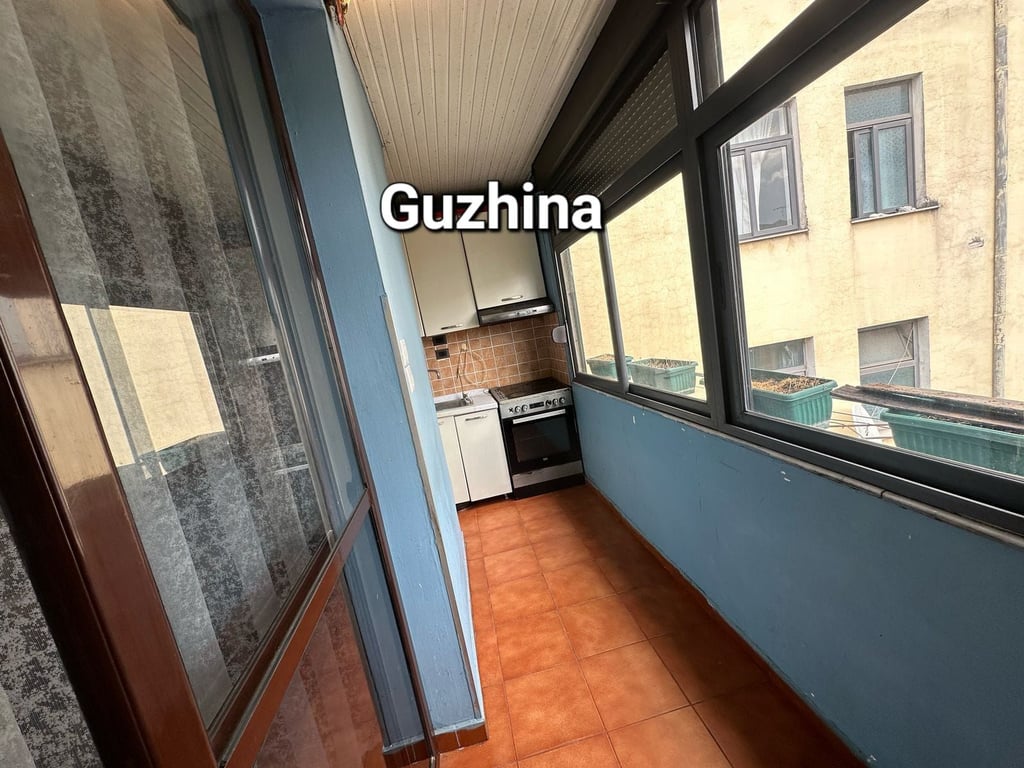 Apartment 2+1 for rent near the former Durresi restaurant, 500 euros.