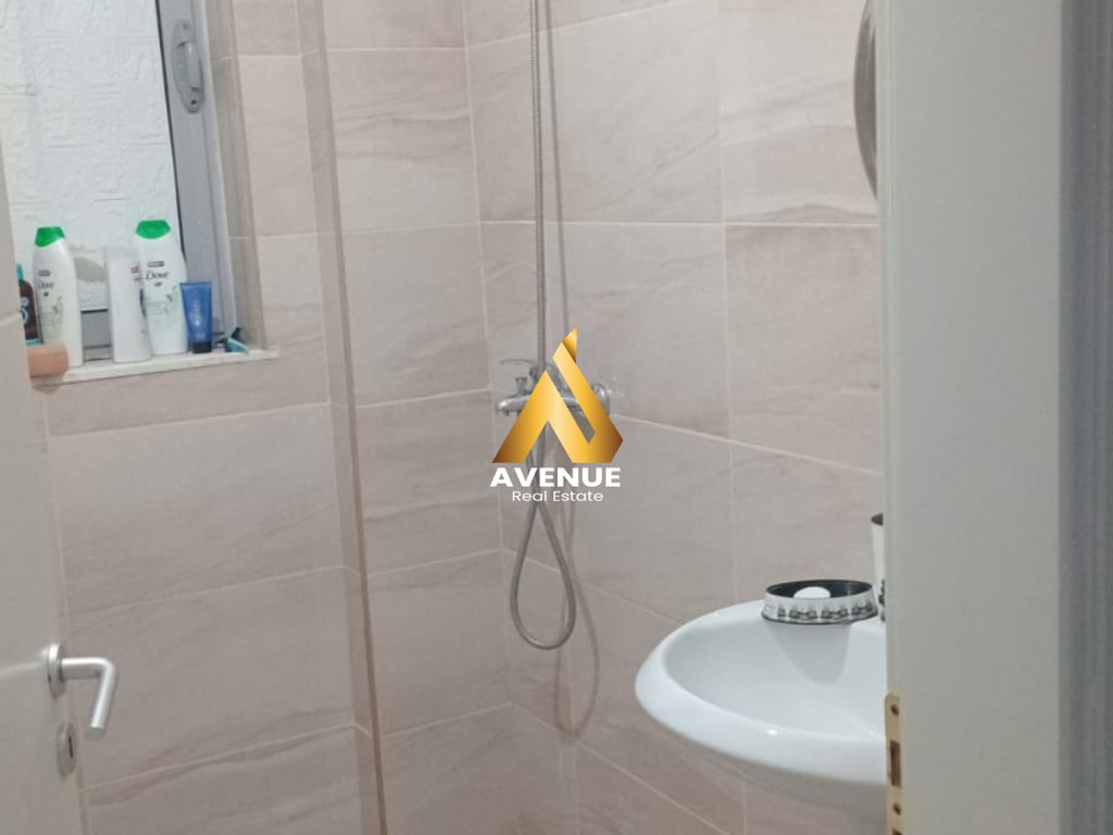 VENDESI APPARTAMENTO 1+1 A FRESK, TIRANA