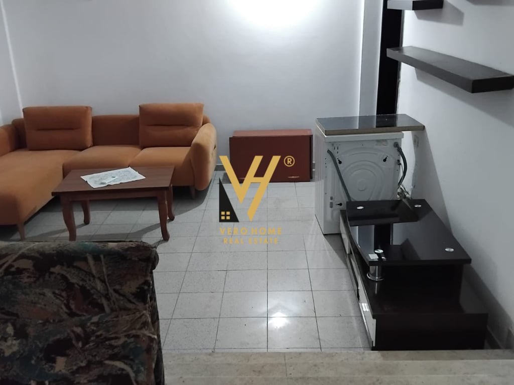 2+1 Apartment with Balcony for Rent in New Market 450 Euros