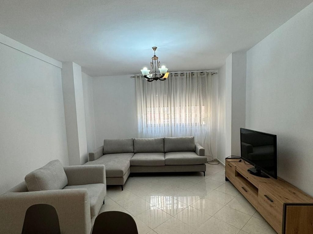 Apartament me qera 1+1 Tek Rruga e Elbasanit (ID B210818) Tirane