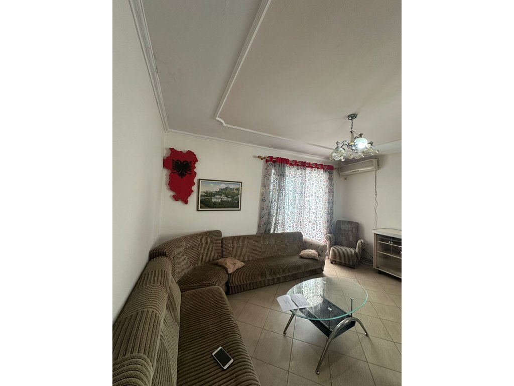 Appartamento in affitto 2+1 Pazar i Ri 600 € /Mese