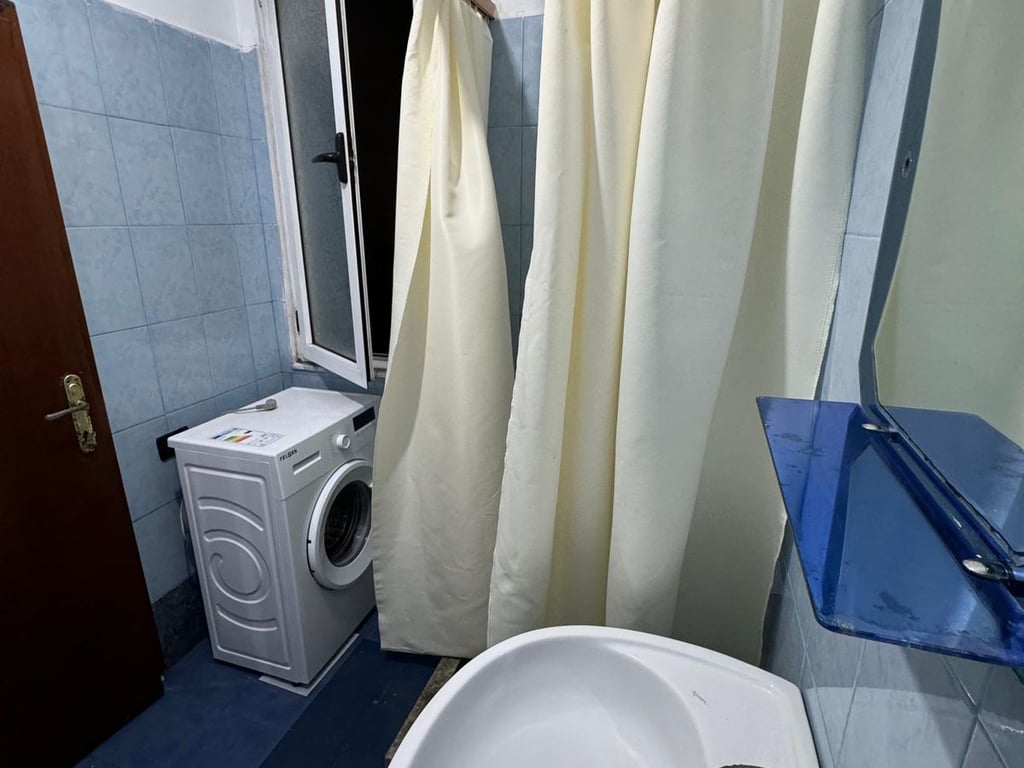 Affittasi appartamento 3+1+2, Astir vicino al Grand Hotel 500 euro.