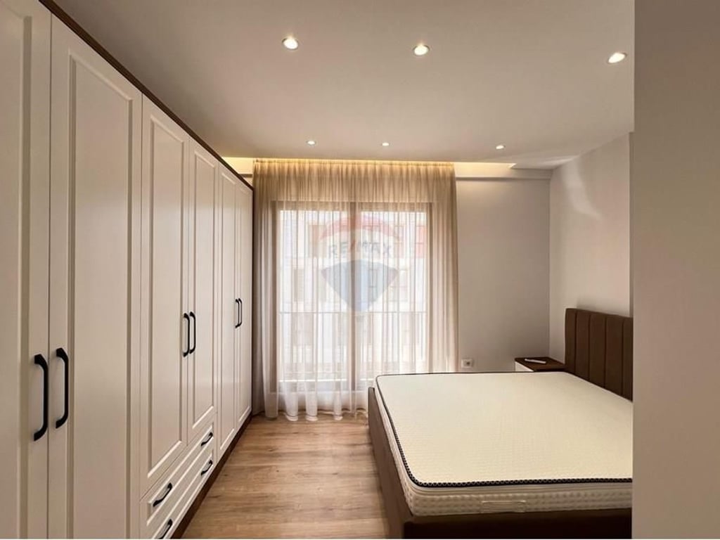 Apartament - Për Qira 2+1+PARKIM  - Rruga Teodor Keko,