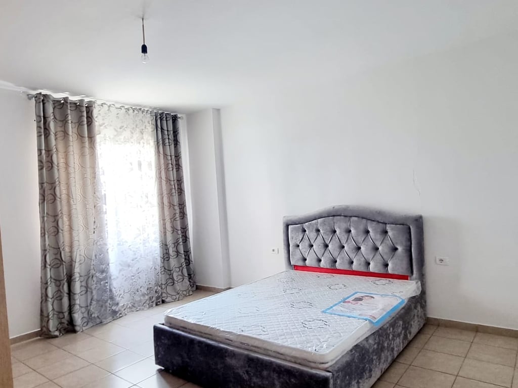 APARTAMENT ME QERA 2+1, ASTIR