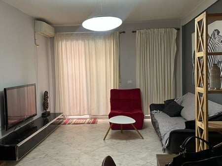 Affittasi 1+1 arredato a 380€ al mese.