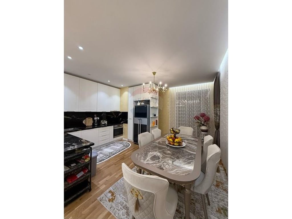 Villa for sale, Lalzi Bay