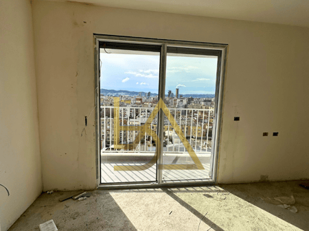 Shitet Apartament 2+1 – Xhamllik, Tiranë