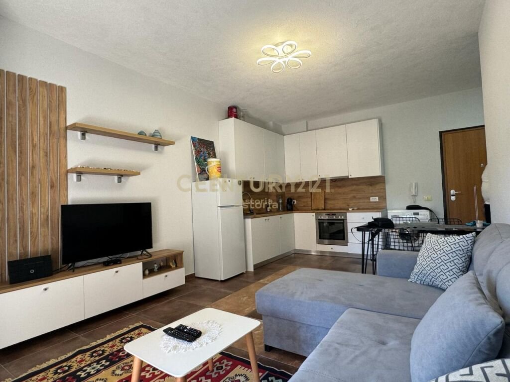 Shitet apartament 1+1 Shkembi i Kavajes 85,000 €