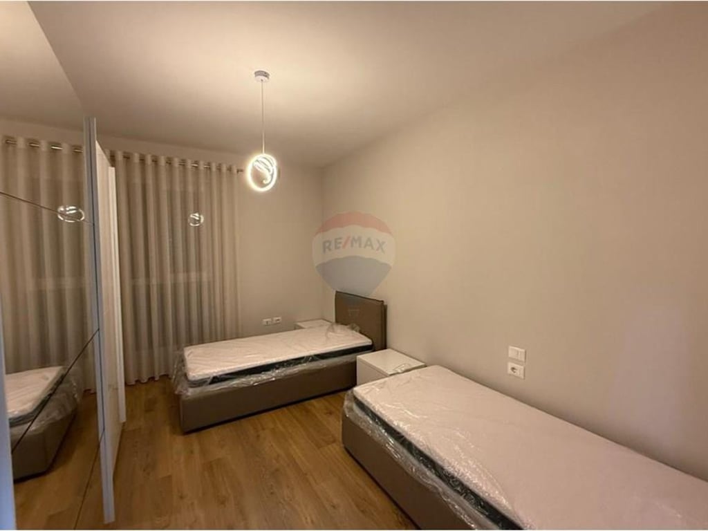 Vendiamo duplex a Torquoise Marina-Hamallaj!