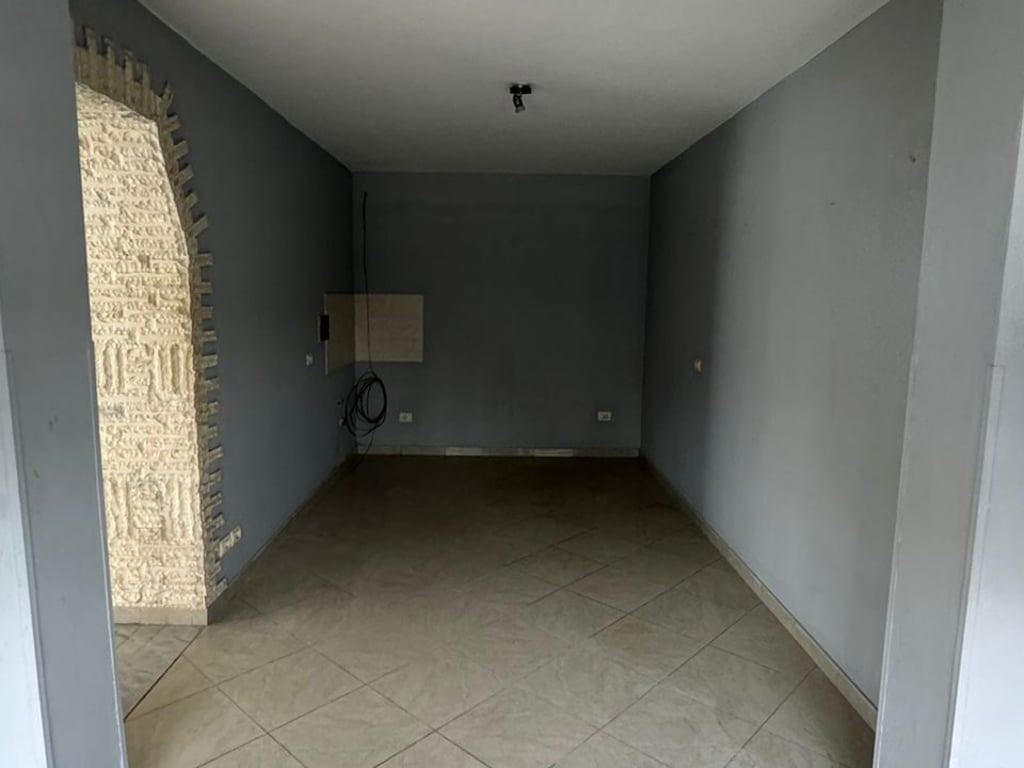 ⚜️Shop for sale by the Kavaljon promenade, Kavajë⚜️